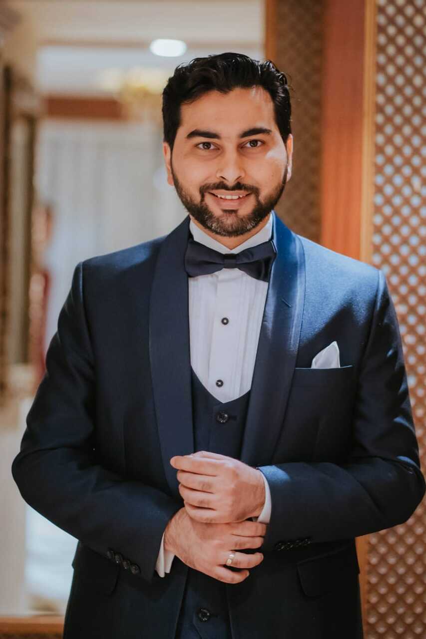 Faizan Charania - Regina Notary Public and Marriage Commissioner