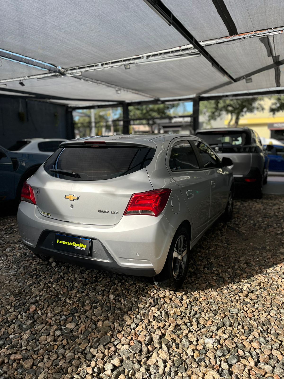 Onix LTZ | Modelo: 2017 | 122.000Km