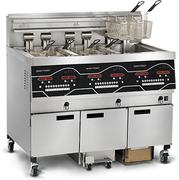 Henny Penny Evolution Elite three-well open fryer with curved control panels and lift-out baskets.