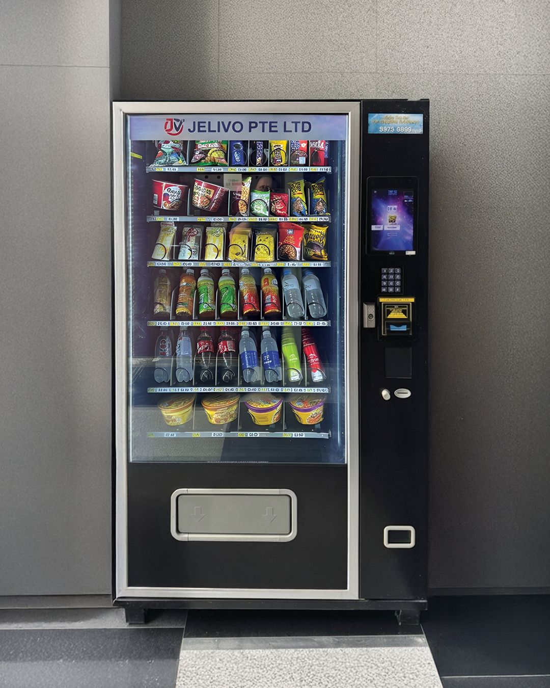 Combo Touch Screen Vending Machine