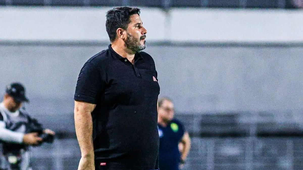 Análise: como Eduardo Barroca se saiu à frente do CRB? - Fonte imagem: Globo Esporte