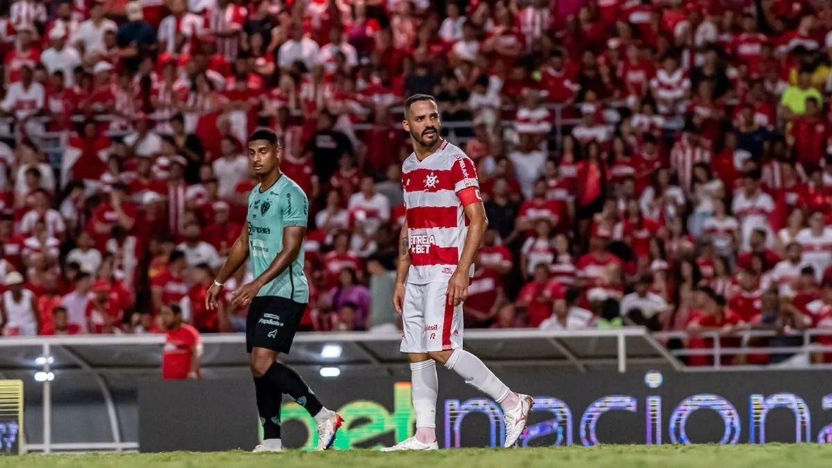 Anselmo Ramon luta pela artilharia da Série B, apesar da queda! - Fonte imagem: Globo Esporte