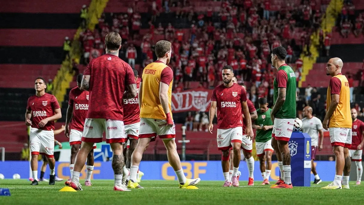 Após três triunfos, CRB surpreende e perde titular contra a Ponte - Fonte imagem: Globo Esporte