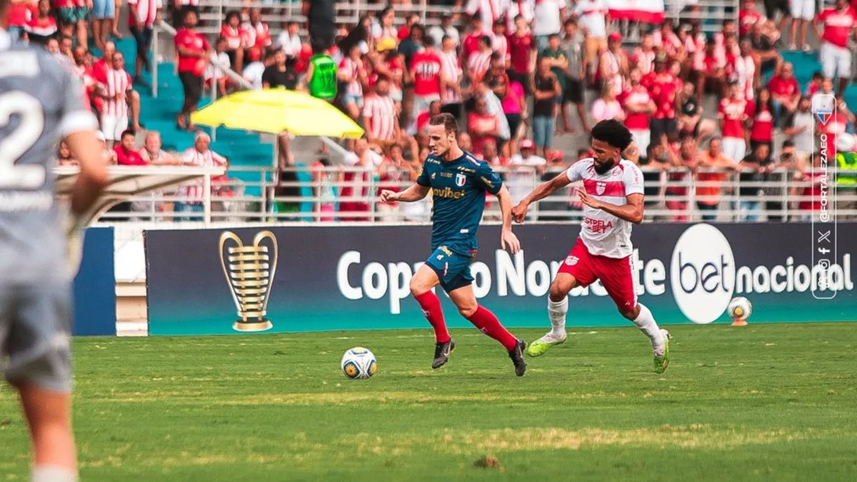 Árbitros de Pernambuco assumem comando da 1ª final da Nordestão entre Fortaleza e CRB - Fonte imagem: Globo Esporte
