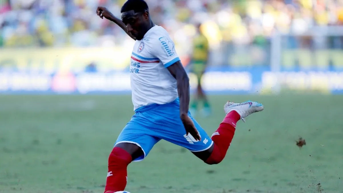 Bahia fecha acordo de empréstimo com lateral-esquerdo Ryan para o CRB - Fonte imagem: Globo Esporte