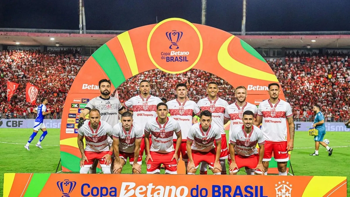 Barroca planeja novidade na escalação do CRB para próximo jogo - Fonte imagem: Globo Esporte