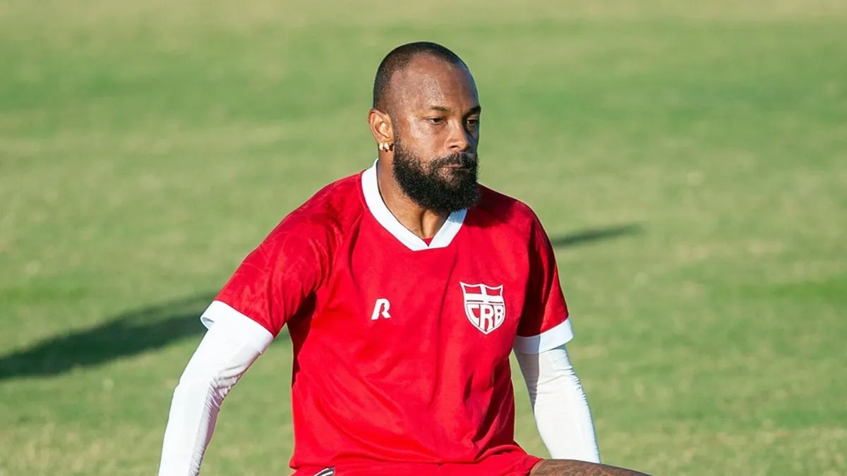 Chay volta a treinar e pode enfrentar o América-MG no CRB - Fonte imagem: Globo Esporte