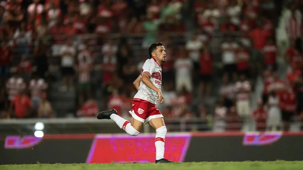 Com oportunidades no CRB, Dadá Belmonte busca voltar ao topo do futebol - Fonte imagem: Globo Esporte