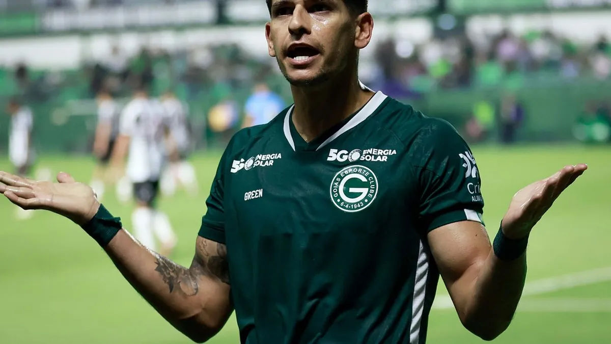 CRB anuncia a chegada do atacante uruguaio Facundo Barceló! - Fonte imagem: Globo Esporte