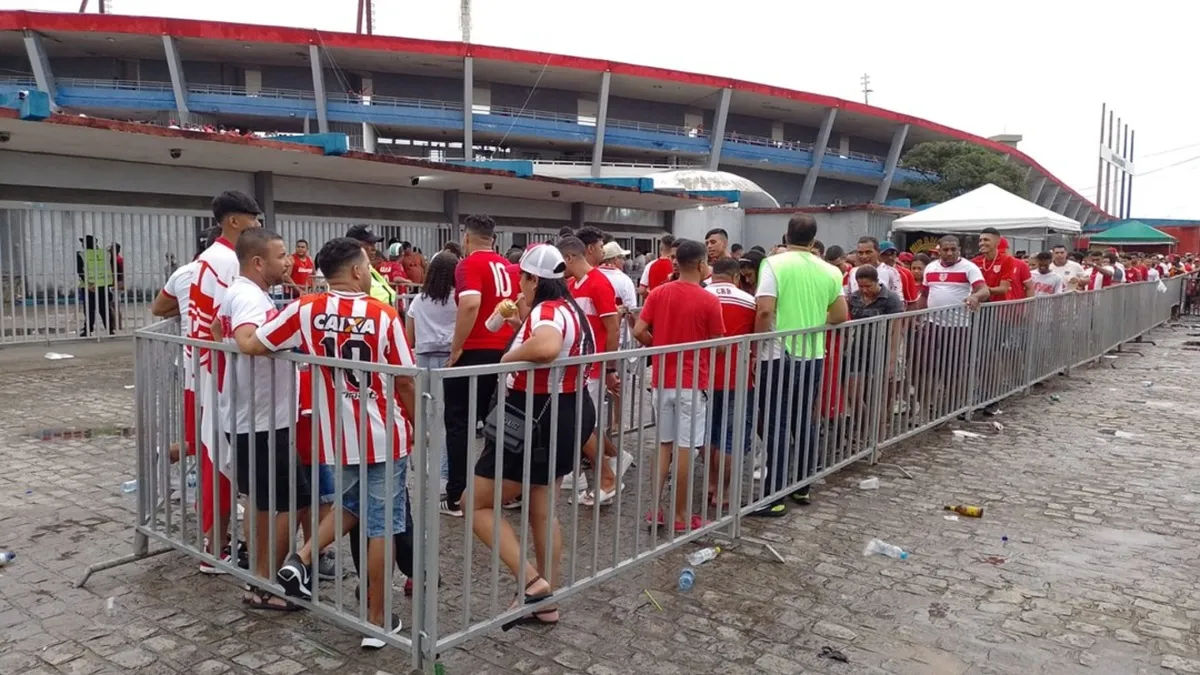 CRB anuncia: Grandes arquibancadas lotadas na final do Alagoano - Fonte imagem: Globo Esporte