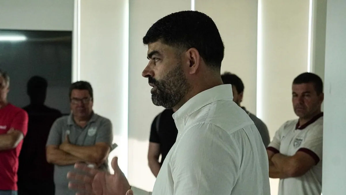 CRB apresenta novo executivo de futebol e surpresas na escalação - Fonte imagem: Globo Esporte