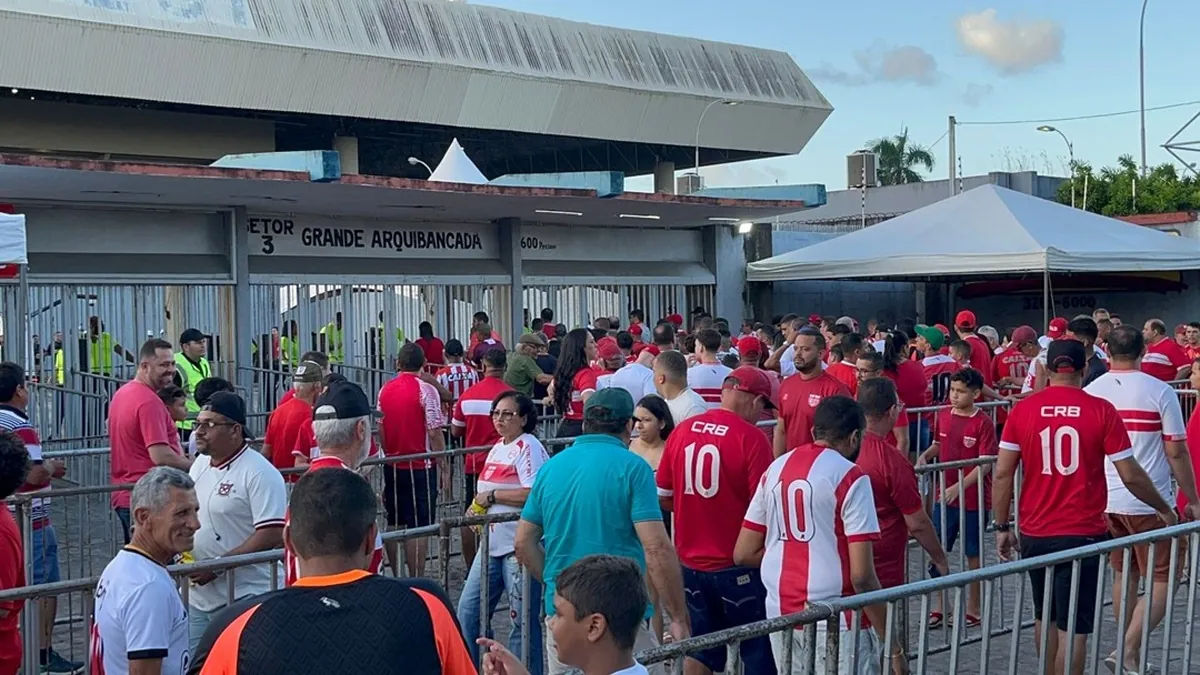 CRB e Atlético-GO: descubra os valores dos ingressos para o duelo! - Fonte imagem: Globo Esporte