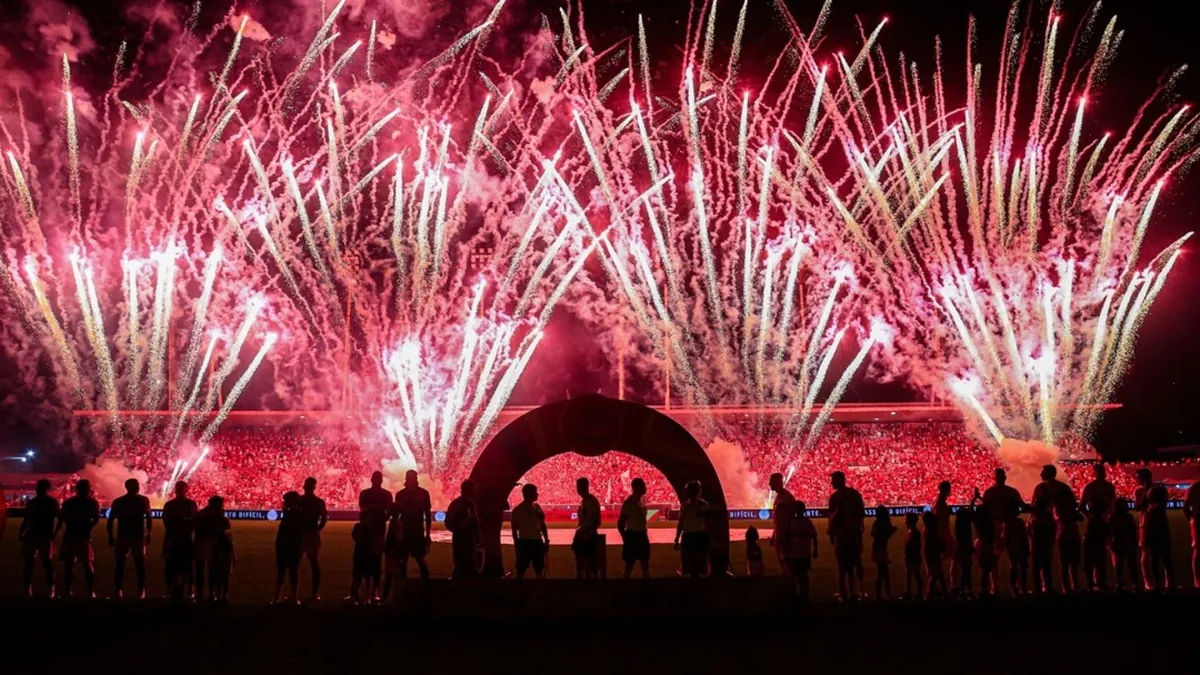 CRB e Cruzeiro: Grande jogo atrai multidão no Estádio Rei Pelé - Fonte imagem: Globo Esporte