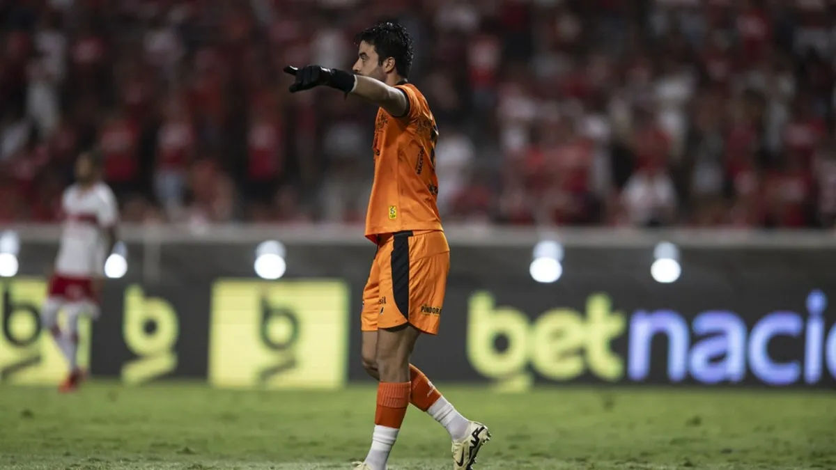 CRB e CSA se preparam para nova janela e buscam segurar jogadores - Fonte imagem: Globo Esporte