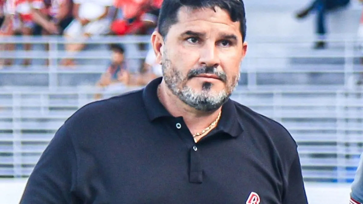 CRB no topo da Série B: Barroca fala sobre foco e competitividade - Fonte imagem: Globo Esporte