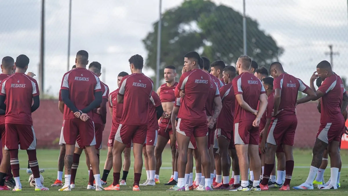 CRB revela nova formação: Barroca finaliza treinos para duelo com o Coritiba - Fonte imagem: Globo Esporte