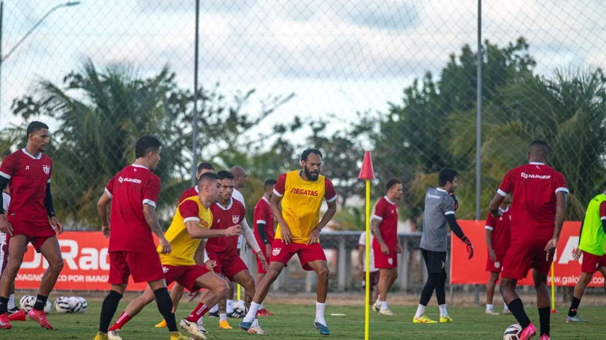 CRB viaja para Belém; mudanças táticas de Barroca à vista? - Fonte imagem: Globo Esporte