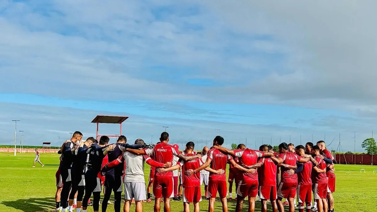 CRB viaja sem Fábio Alemão; descubra quem será titular contra o Vila - Fonte imagem: Globo Esporte