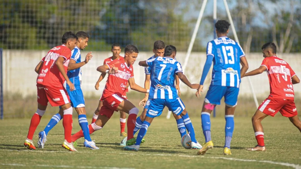 CSA derrota o CRB e se destaca nas semifinais da Copa Alagoas Sub-17 - Fonte imagem: Globo Esporte