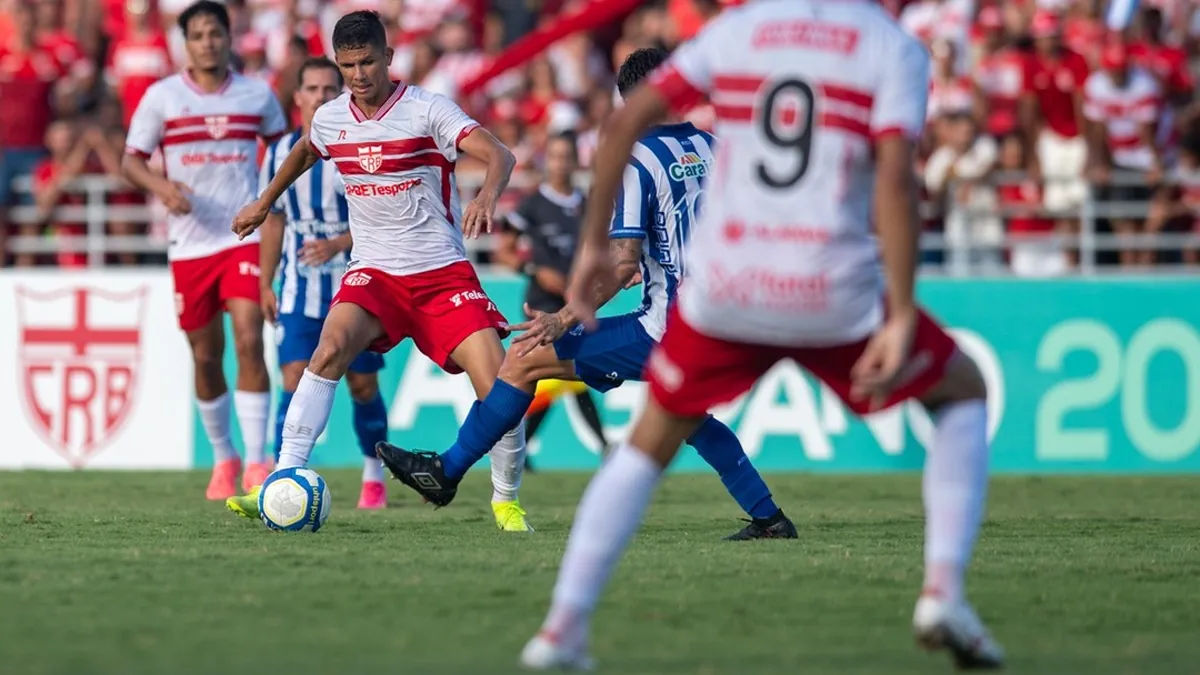 CT's do CRB e CSA: Como os gramados variam entre os clubes? - Fonte imagem: Globo Esporte