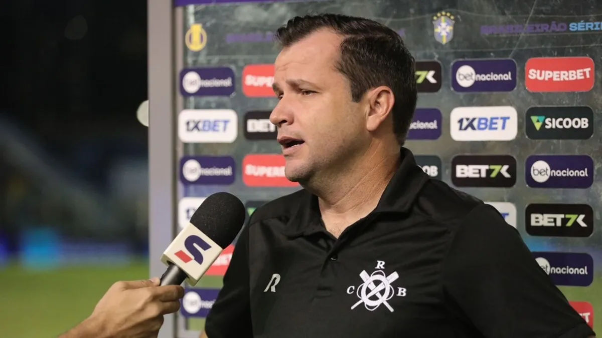 Daniel Paulista critica desatenção do CRB em gol final: 'Alerta!' - Fonte imagem: Globo Esporte