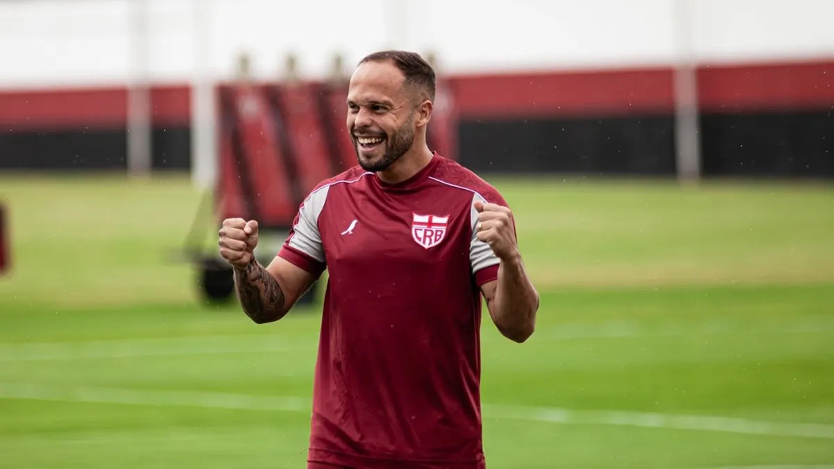Douglas Baggio analisa confronto entre CRB e Vila Nova: ‘Inteligência em jogo’ - Fonte imagem: Globo Esporte