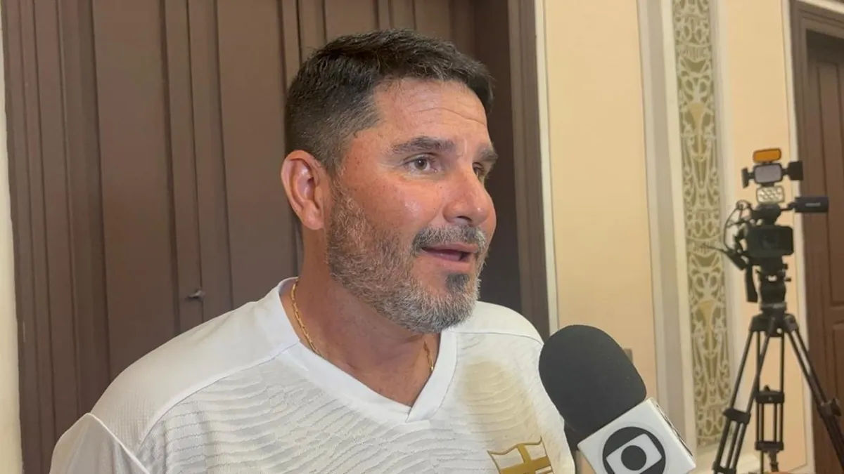 Eduardo Barroca elogia o elenco do CRB: 'Mudanças foram fundamentais' - Fonte imagem: Globo Esporte