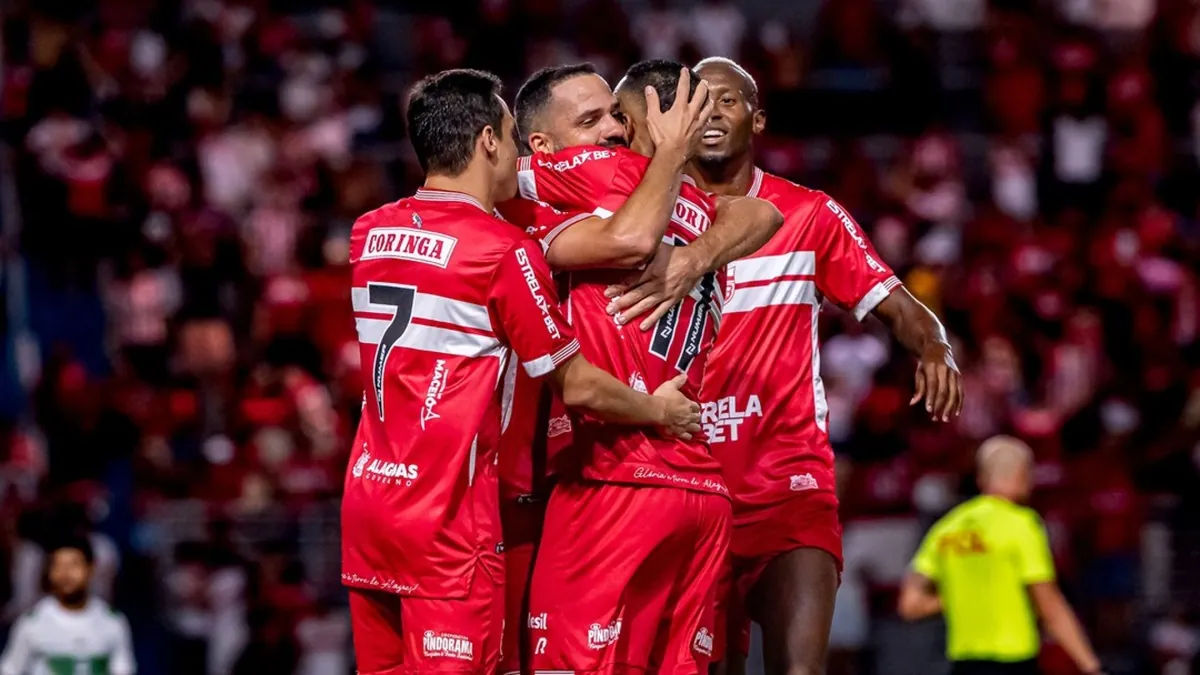 Empate notável: Anselmo Ramon e Zé Carlos igualam artilharia no CRB - Fonte imagem: Globo Esporte