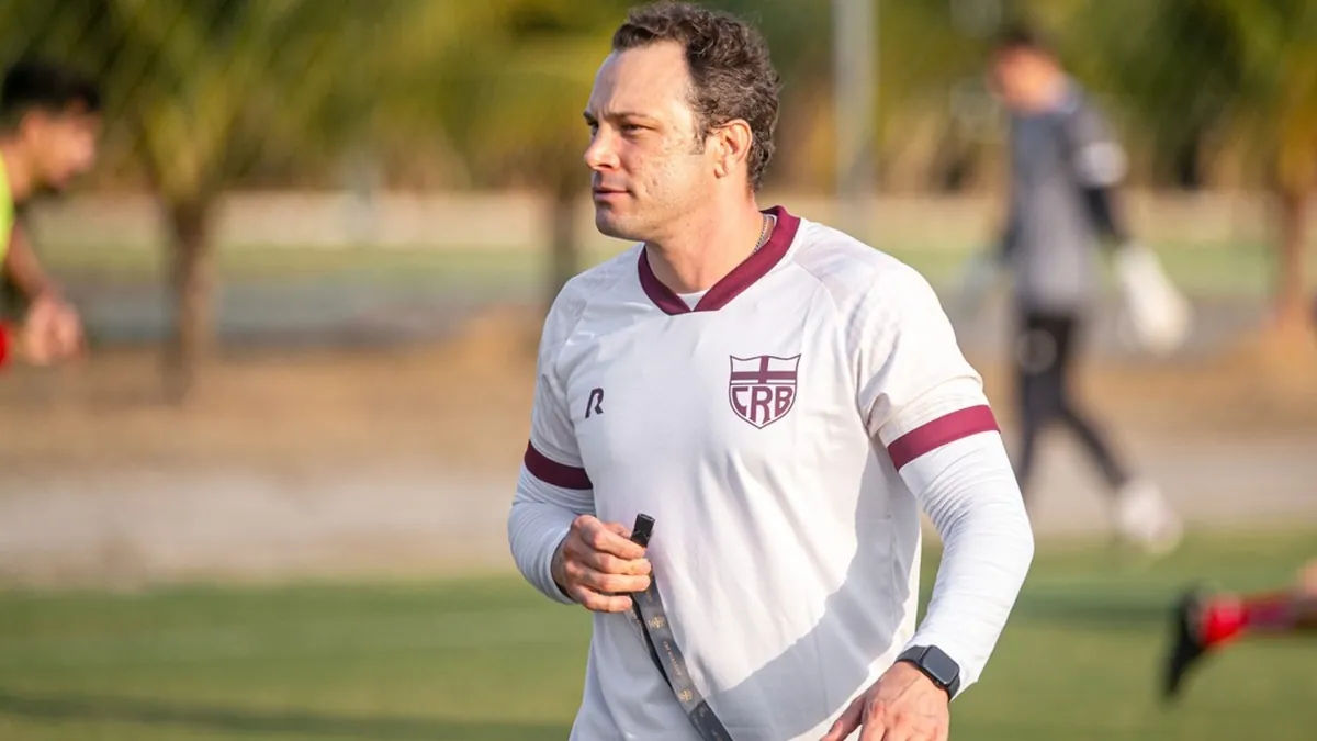 Estreia de impacto: Bruno Pivetti assume comando e treina no CRB! - Fonte imagem: Globo Esporte
