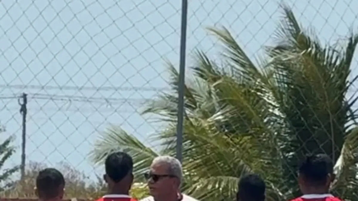 Hélio dos Anjos chega ao CRB com nova equipe e preparador físico - Fonte imagem: Globo Esporte