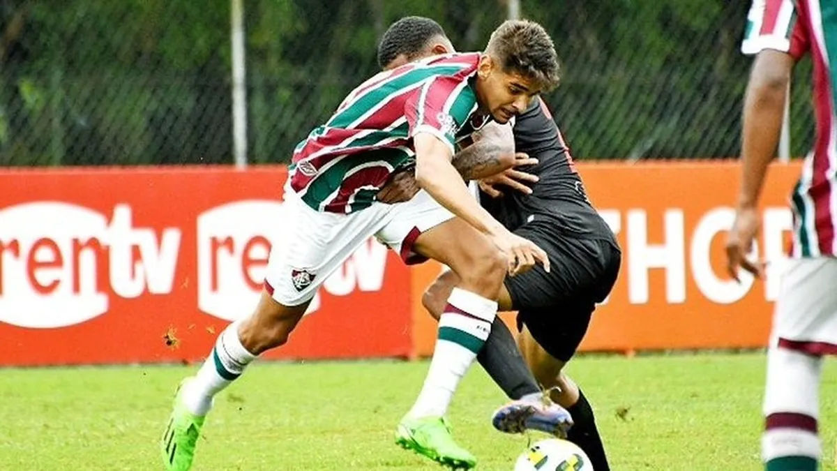João Neto é anunciado como novo reforço do CRB em empréstimo - Fonte imagem: Globo Esporte