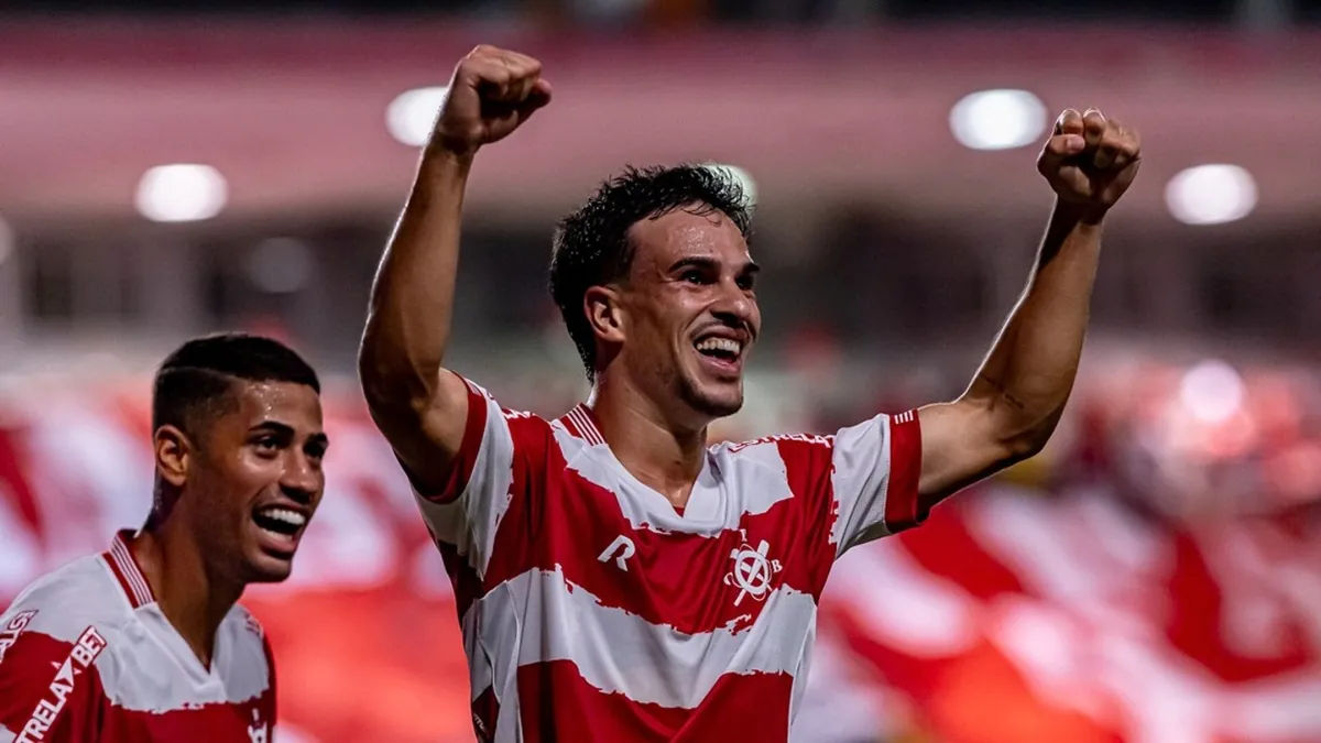 Labandeira brilha no CRB e se destaca em partidas decisivas - Fonte imagem: Globo Esporte