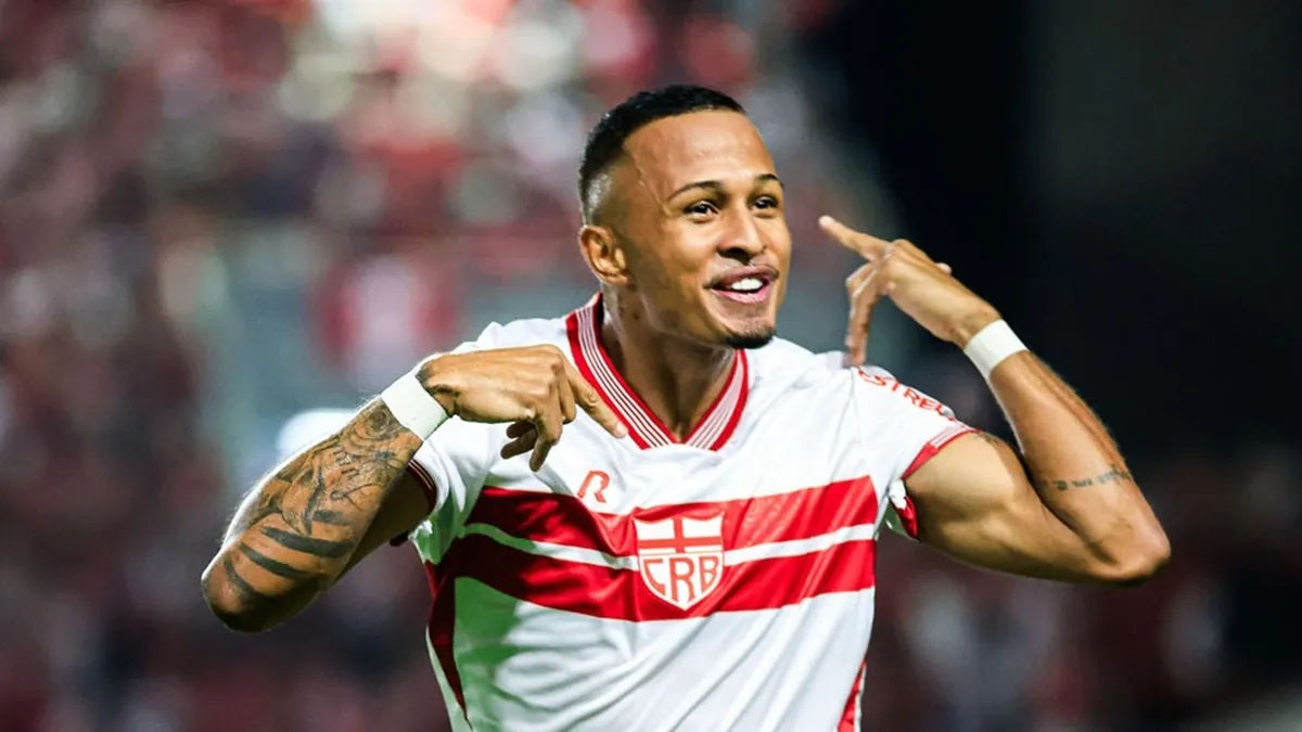 Léo Pereira deixa o CRB e embarca para uma nova aventura na Bulgária - Fonte imagem: Globo Esporte