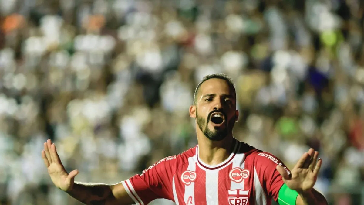 Presidente do CRB revela oferta do Fortaleza por Anselmo Ramon, surpreendendo - Fonte imagem: Globo Esporte