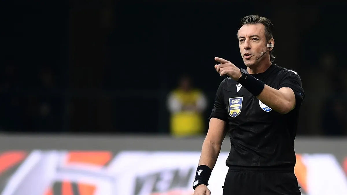 Raphael Claus dirige a abertura da final alagoana entre CRB e ASA - Fonte imagem: Globo Esporte