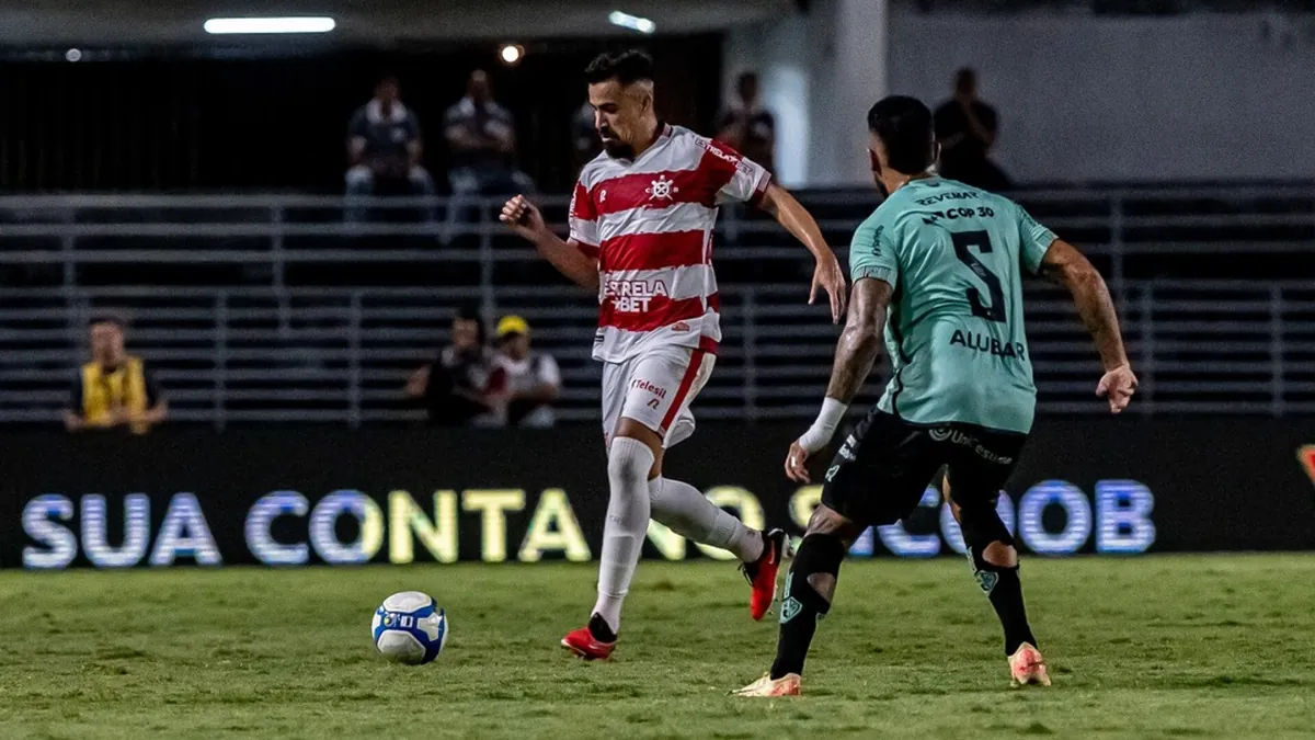 Saimon se despede do CRB após duas temporadas de desafios - Fonte imagem: Globo Esporte