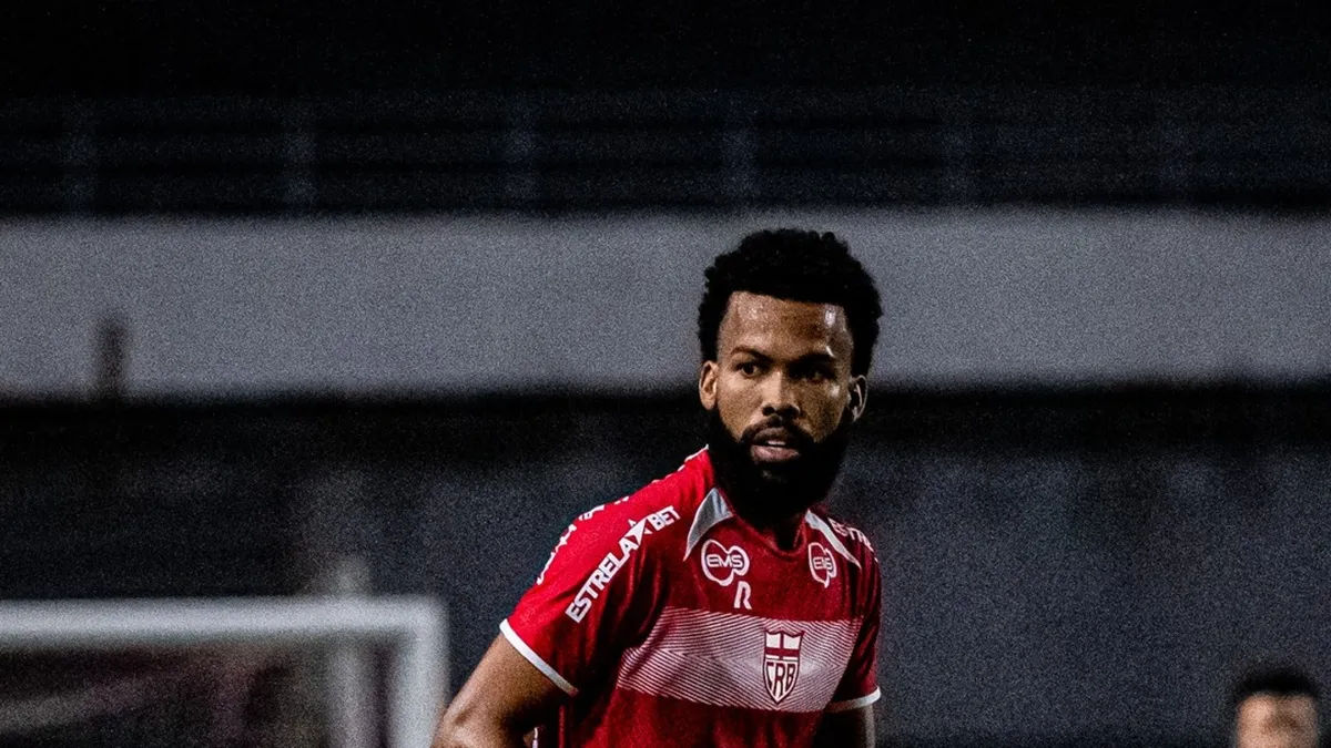 Volante do CRB é destaque na Série B com incríveis interceptações - Fonte imagem: Globo Esporte