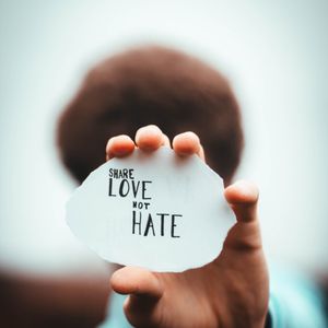 Die Stärke der Jesus-Leute mitten in Hass und Verfolgung