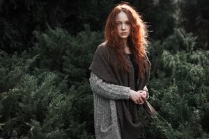 Eine Frau zuerst