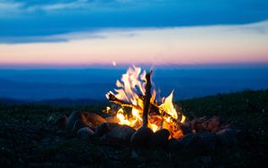 Was bedeutet "Feuer" in Matthäus 3, 11?