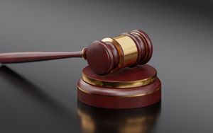 Sola gratia - sola fide: Wann ist ein Christ ein Christ? Der bleibende Konflikt zwischen evangelisch/katholisch.