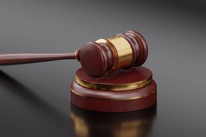 Sola gratia - sola fide: Wann ist ein Christ ein Christ? Der bleibende Konflikt zwischen evangelisch/katholisch.