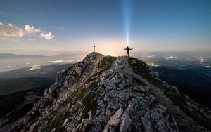 Die siegreiche Wahrheit des Kreuzes