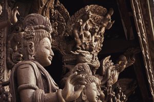 Buddhismus im Licht der Bibel