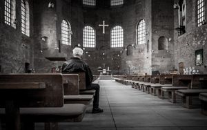 Verfolgung wegen des Kreuzes Christi