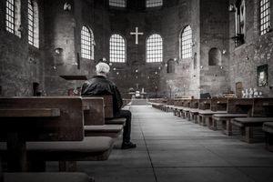 Verfolgung wegen des Kreuzes Christi