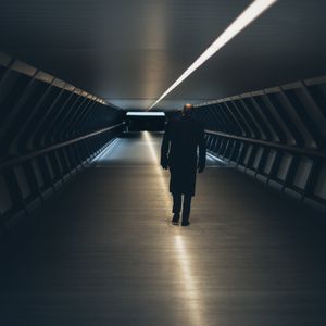 Licht - Finsternis