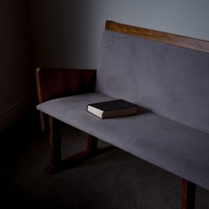 Die Gemeinde - Bethaus - oder Räuberhöhle