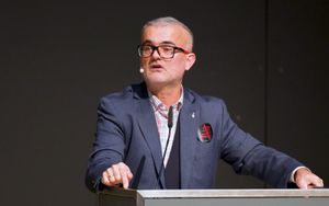 (Un)ER_hört: deine Worte, dein Zeugnis, dein Gebet?!