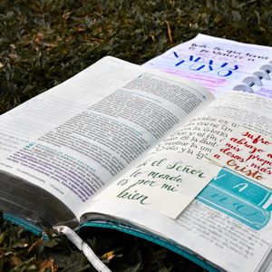 Das dreifache Amt Jesu: König, Priester und Prophet